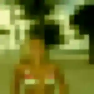 Ibtissam, 19 ans, connectée à Allonnes pour une rencontre coquine