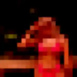 Ines, 20 ans, disponible à Andernos-les-Bains pour un rencontre cougar