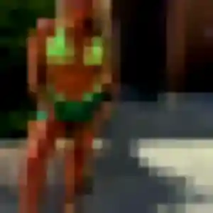 Mia, 25 ans, en ligne à Aubergenville pour un rencontre cougar