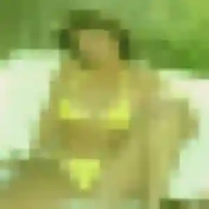 Laura, 31 ans, connectée à Avion pour une rencontre coquine