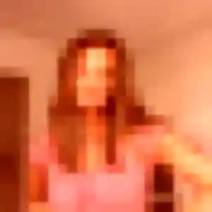 Deborah, 37 ans, en ligne à Besançon pour un rencontre cougar