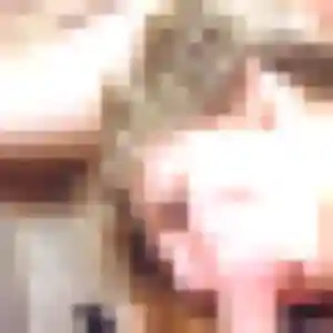 Photo de Suzanne à Bron (27 ans) - rencontre cougar sans inscription