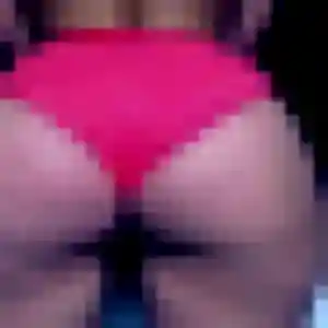 Marilou, 25 ans, connectée à Carqueiranne pour un rencontre cougar