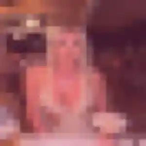 Thais (19 ans) à Cassis cherche un rencontre cougar maintenant