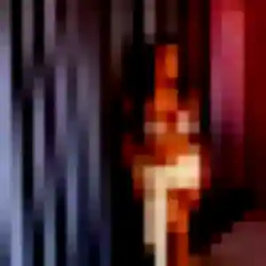 Zoe (28 ans) à Coursan cherche un rencontre cougar rapidement