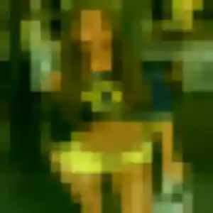 Nora de Décines-Charpieu, 23 ans - rencontre cougar discret