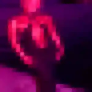 Typhaine, 31 ans, connectée à Domérat pour une rencontre coquine