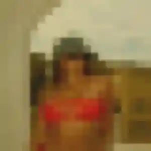 Olivia, 41 ans, cherche un rencontre cougar à Elven
