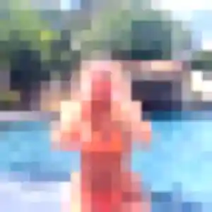 Elena, 32 ans, connectée à Embrun pour une rencontre coquine