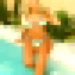 Naomi, femme de 21 ans cherche rencontre cougar à Erstein