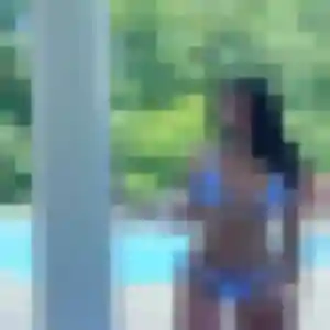Rejoins Benedicte, 20 ans à Fécamp gratuitement