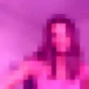 Naomi (33 ans) à Hettange-Grande cherche un rencontre cougar aujourd'hui