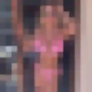 Bertille, 19 ans, disponible à Le Gosier pour un rencontre cougar