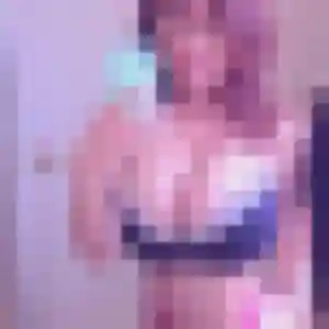Contacte Pauline, 25 ans à Le Lorrain gratuitement