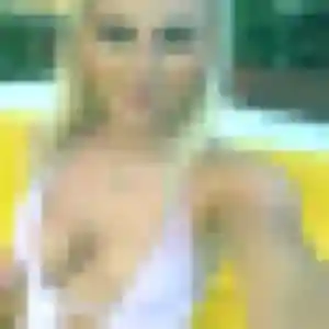 Photo perso de Noemie, 21 ans à Le Thor - rencontre coquine