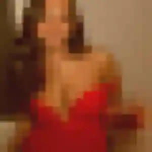 Augustine, 40 ans, cherche un rencontre cougar à Les Angles