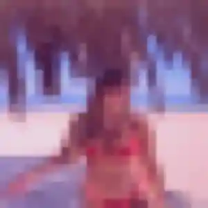 Amira de Les Sorinières, 19 ans - rencontre cougar discret