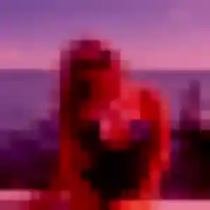 Découvre Aurelie, 25 ans à Magny-les-Hameaux en privé