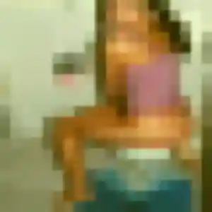 Laure, 20 ans, connectée à Mennecy pour une rencontre coquine