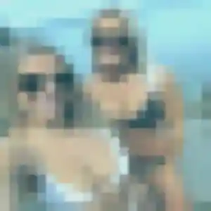Salima, 30 ans, cherche un rencontre cougar à Mèze