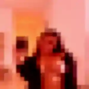 Wilhelmine, 24 ans, connectée à Mulsanne pour une rencontre coquine