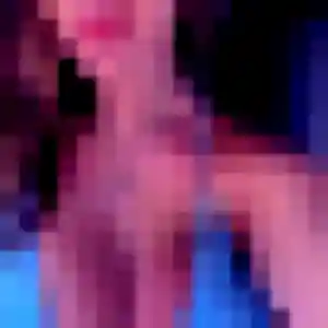 Roxane, 25 ans, en ligne à Nancy pour un rencontre cougar