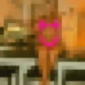 Charmante Ximena, 20 ans à Noyon - la contacter