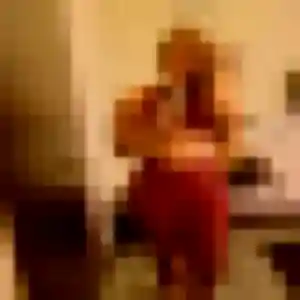Irene, 19 ans, cherche un rencontre cougar à Parentis-en-Born