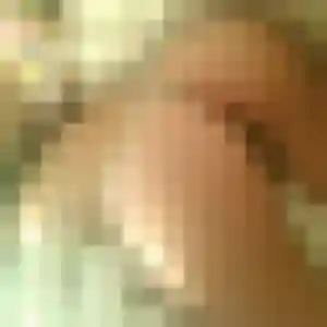 Elodie (24 ans) à Paris cherche un rencontre cougar aujourd'hui