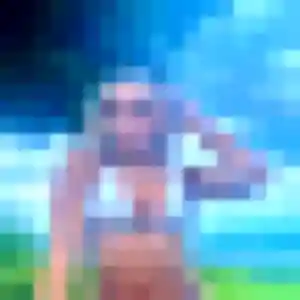 Karima, 35 ans, connectée à Petit-Couronne pour une rencontre coquine