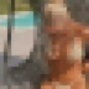 Sexy Fleur, 21 ans à Questembert - voir sa photo