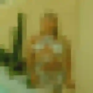 Photo exclusive de Laura, 32 ans à Remire-Montjoly - plan discret