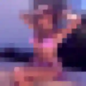 Elena (27 ans) à Rive-de-Gier cherche une rencontre aujourd'hui