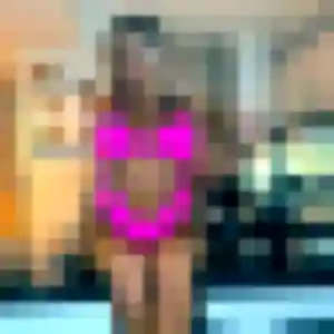 Lola, femme de 24 ans cherche rencontre cougar à Saint-Dié-des-Vosges