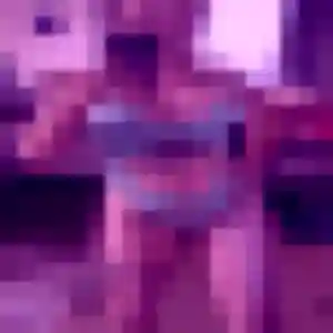 Amandine, 29 ans, connectée à Saint-Doulchard pour un rencontre cougar