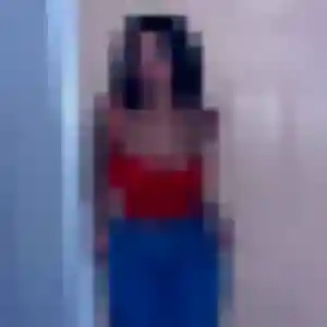 Photo de Constance à Saint-Fons (22 ans) - rencontre cougar discret