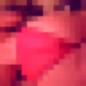 Malika, 25 ans, connectée à Saint-Omer pour une rencontre coquine