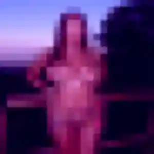 Celine, femme de 24 ans cherche rencontre cougar à Saint-Ouen-l'Aumône