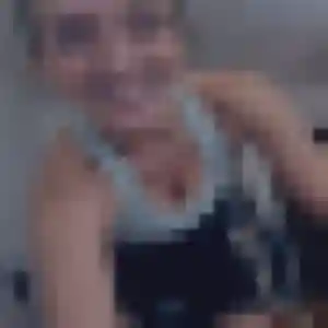 Rebecca (44 ans) à Saint-Pée-sur-Nivelle cherche une rencontre maintenant