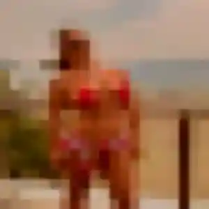 Photo privée de Marie-Claire, 45 ans à Sainte-Rose - rencontre coquine