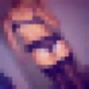 Sarah, 27 ans, connectée à Sarcelles pour une rencontre coquine