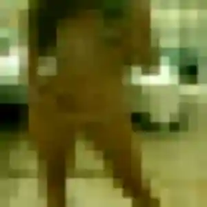 Photo de Karima à Sautron (43 ans) - rencontre cougar sans inscription