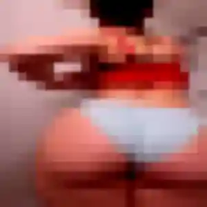 Sofia, 33 ans, connectée à Seysses pour un rencontre cougar