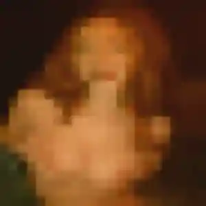 Sexy Romina, 25 ans à Tonnay-Charente - découvrir son profil