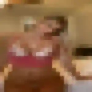 Photo privée de Zara, 43 ans à Troyes - rencontre coquine