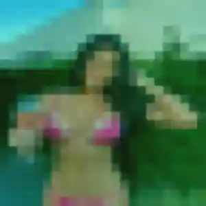 Axelle, 44 ans, en ligne à Valognes pour une rencontre coquine