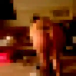 Lucie de Wallers, 19 ans - rencontre cougar discret